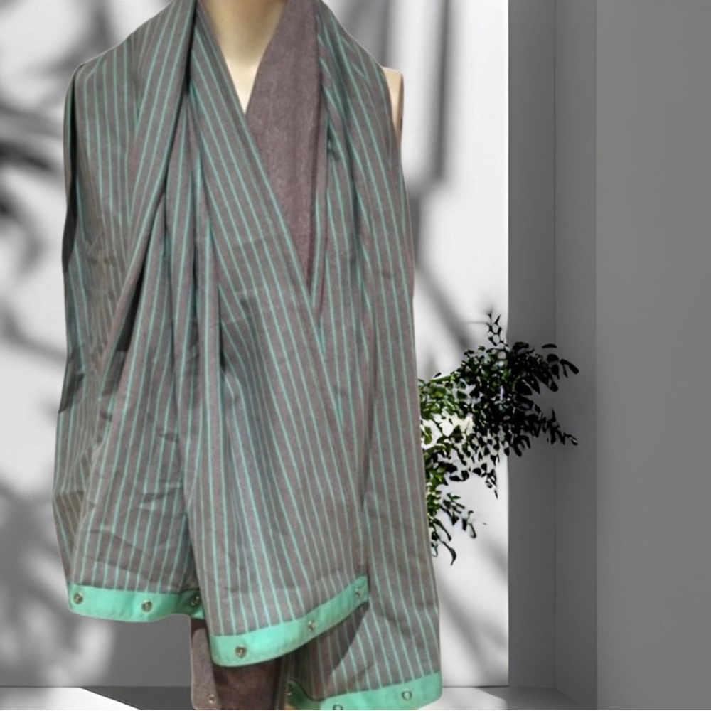 Lululemon scarf